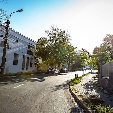 Archi S Lounge Apartman Galac Kültér fotó