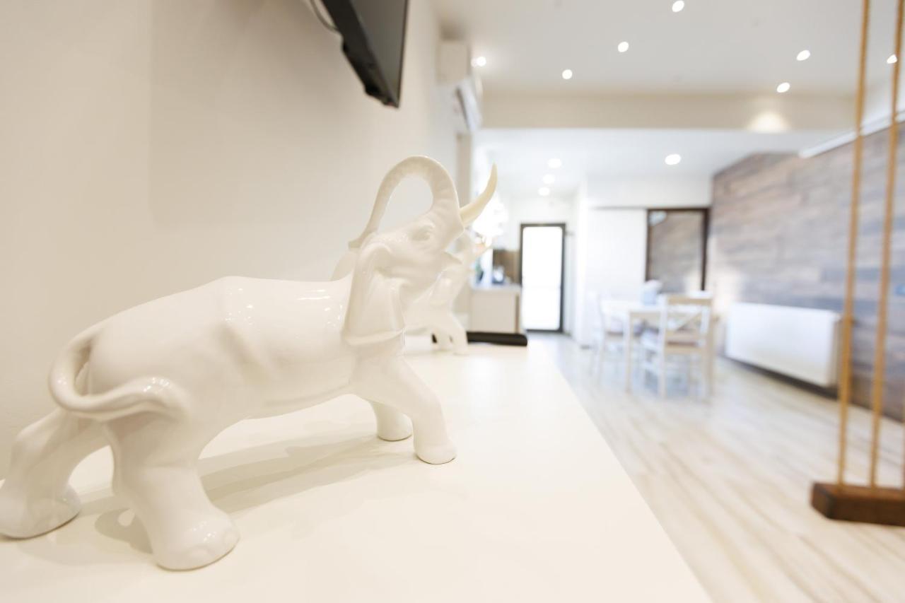 Archi S Lounge Apartman Galac Kültér fotó