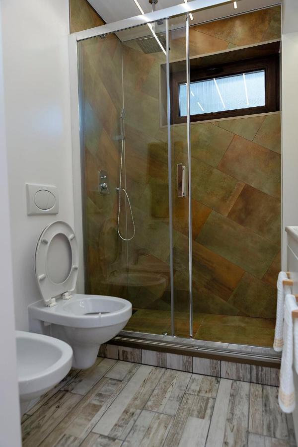 Archi S Lounge Apartman Galac Kültér fotó